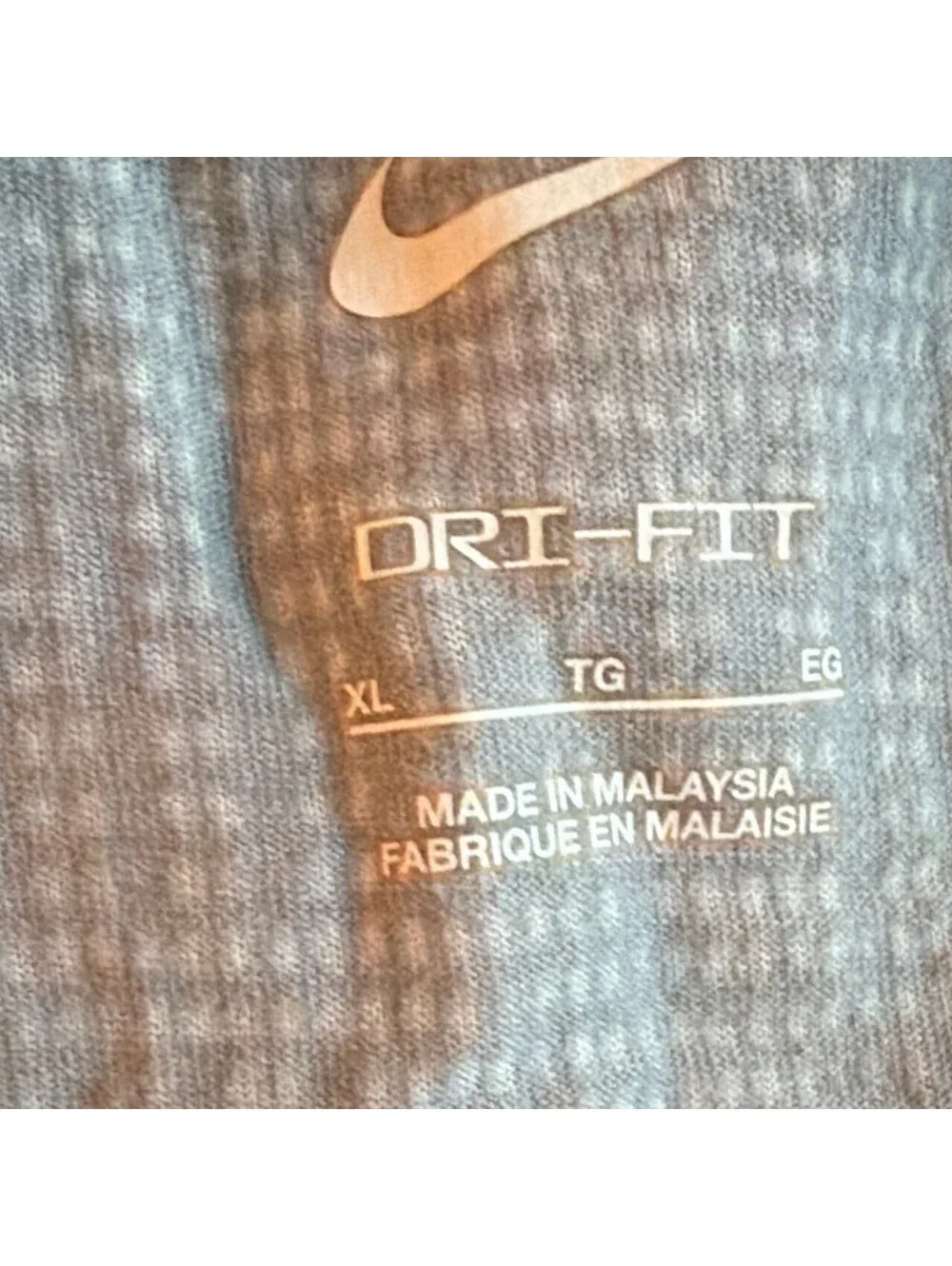 Nike Shirt Mens Large Gray Dri- Fit Short Sleeve Crew Neck